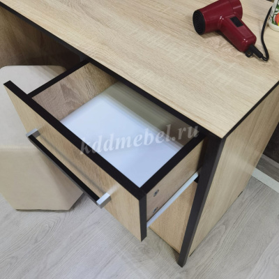 Стол косметический Лирика (Дуб сонома)